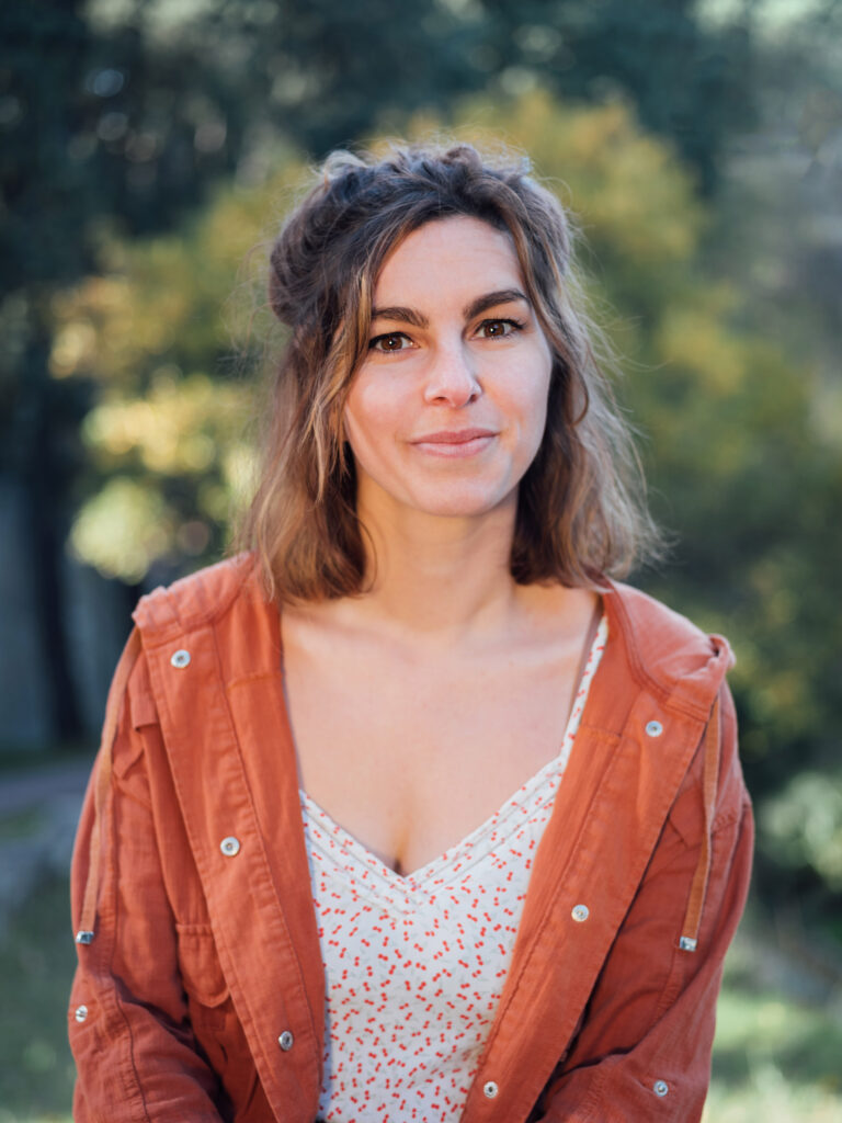 Louise DEBRIS