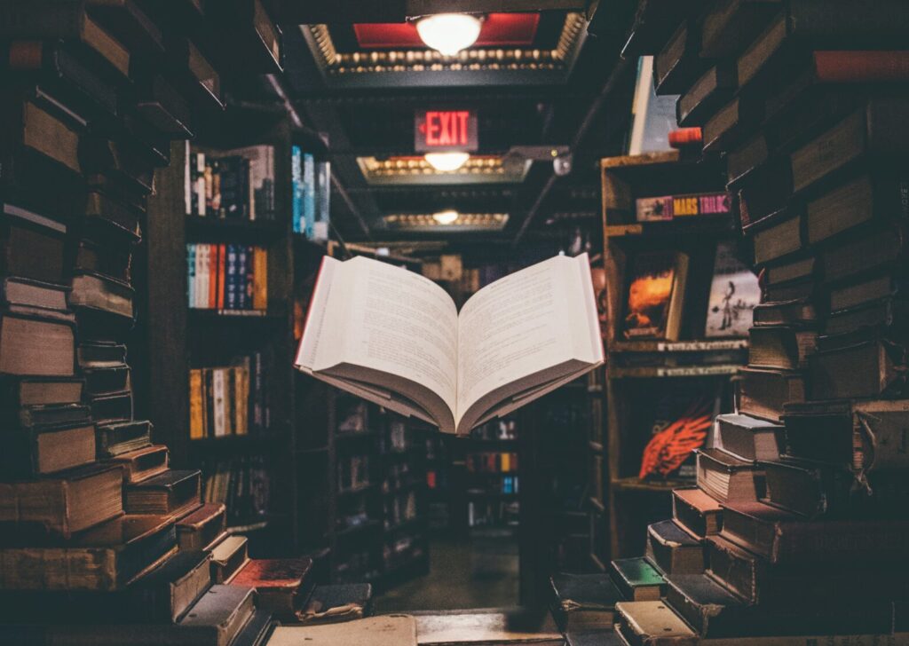 OUVERTURE DE LA FORMATION : LES 64 HISTOIRES INTEMPORELLES