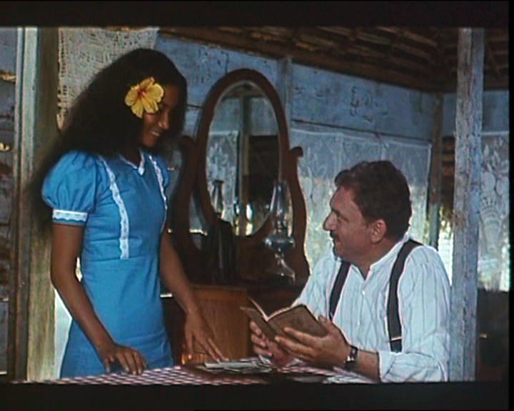 Extrait du film "Le Rescapé de Tikeroa d'Henri Hiro et Jean l'Hôte (1981)