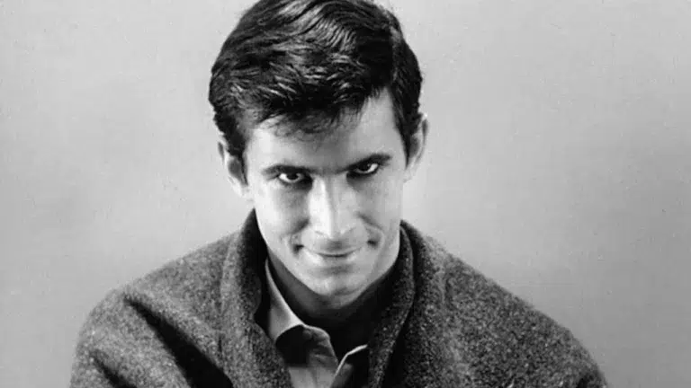 Norman Bates (Anthony Perkins), dans Psychose (1960)